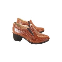 کفش اداری روزمره پاشنه چهارسانت کد25رنگ عسلی سایز38